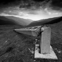 Broken Pole